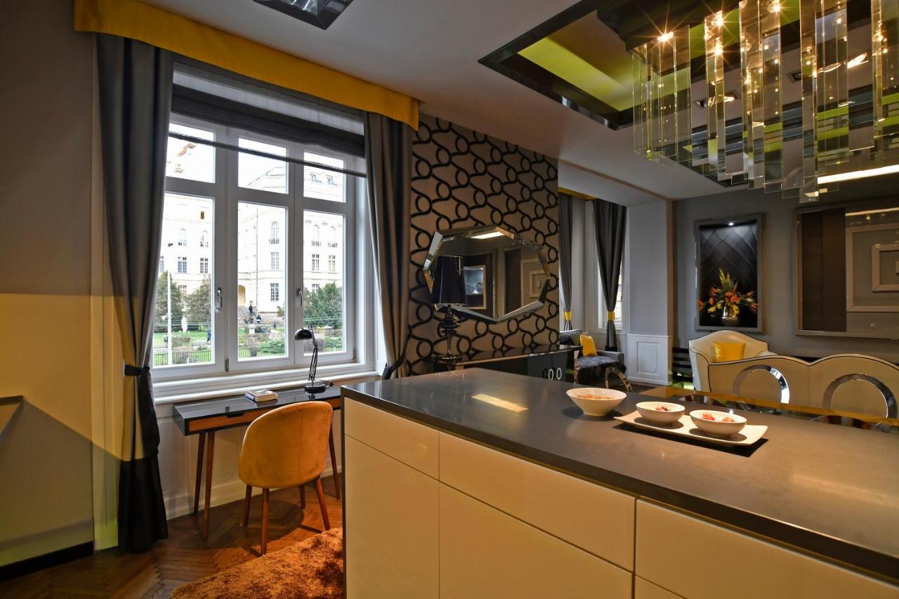 דירות בודפשט Luxuryflat Near Centre On118 Sqm, 3Br,2Bth,8Bed,Ac מראה חיצוני תמונה