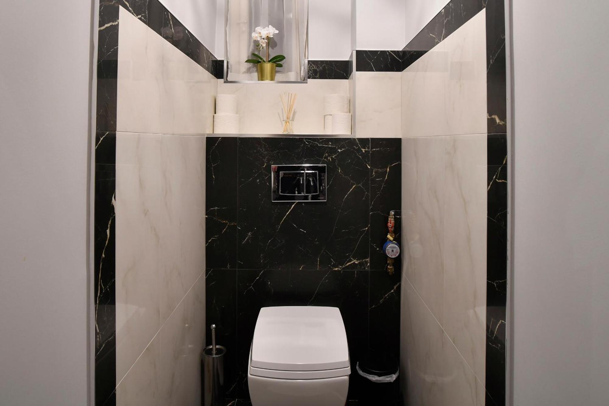 דירות בודפשט Luxuryflat Near Centre On118 Sqm, 3Br,2Bth,8Bed,Ac מראה חיצוני תמונה